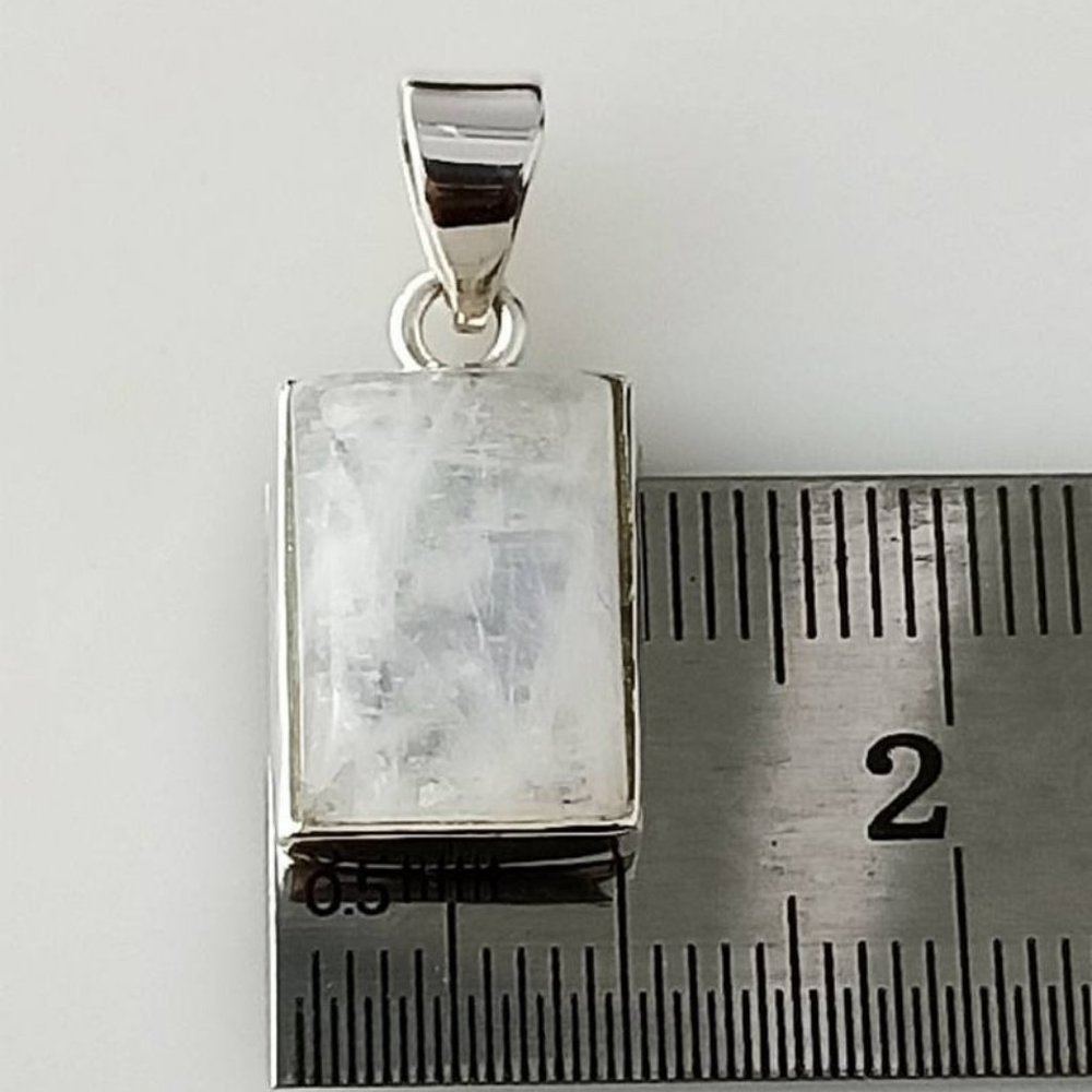 Medium moonstone (white) gemstone rectangle cut Solid Sterling Silver Minimalist - Picture 4 of 7